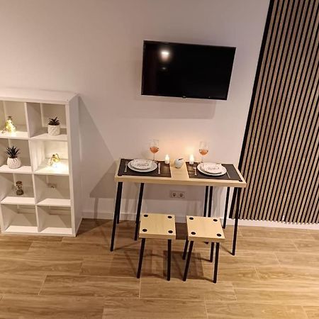 Studio20 Wifi Apartment Valencia Ngoại thất bức ảnh